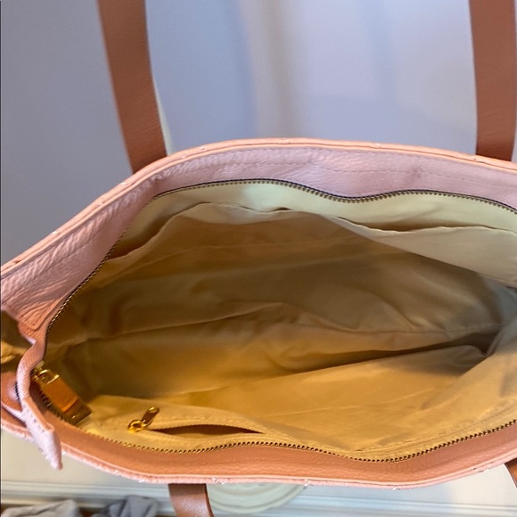 Pink Quilted Tote Bag - Picture 5 of 10